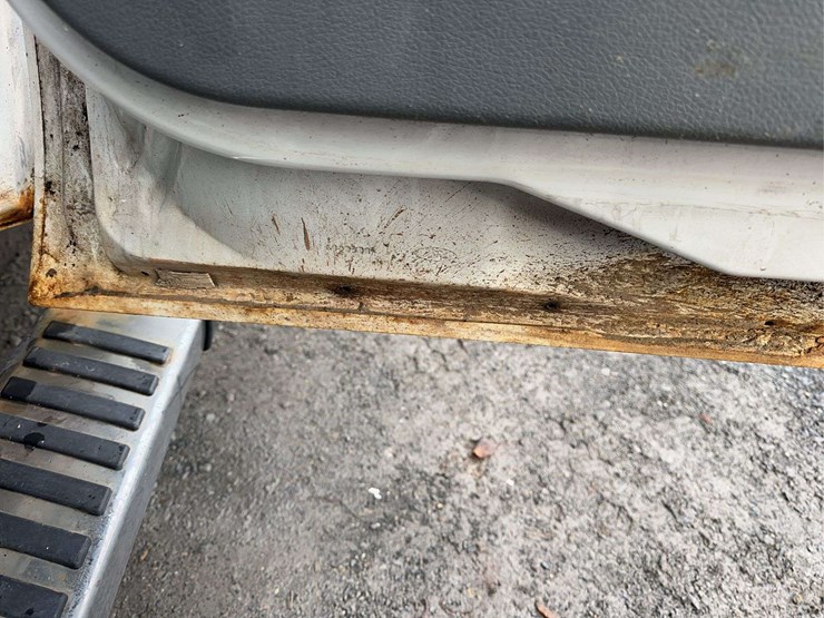 2012-ford-f350-xlt-image-28