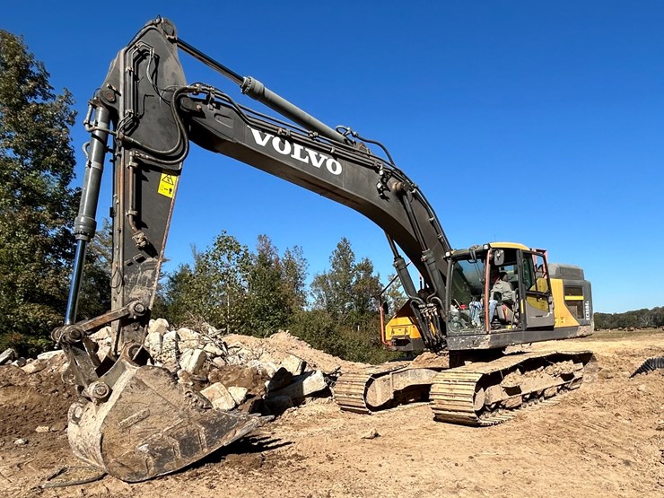 2018-volvo-ec350el-image-1