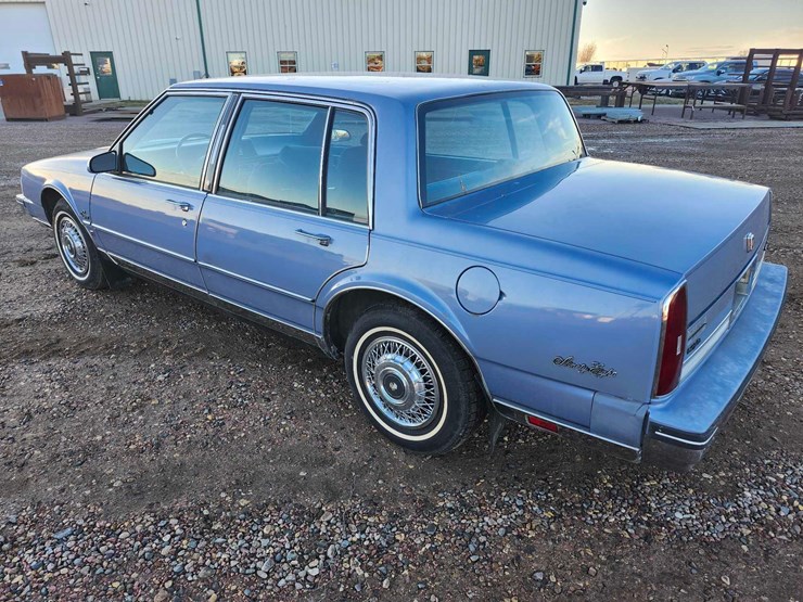 1985-oldsmobile-ninety-eight-regency-image-43