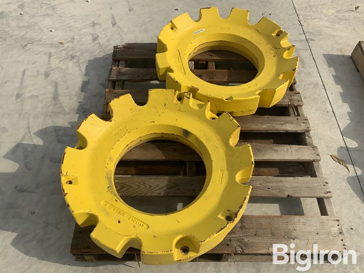 john-deere-205kg/450-lbs-rear-axle-weights-image-6