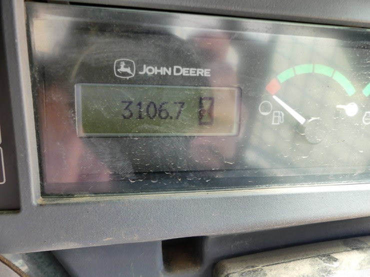 2021-deere-325g-image-17