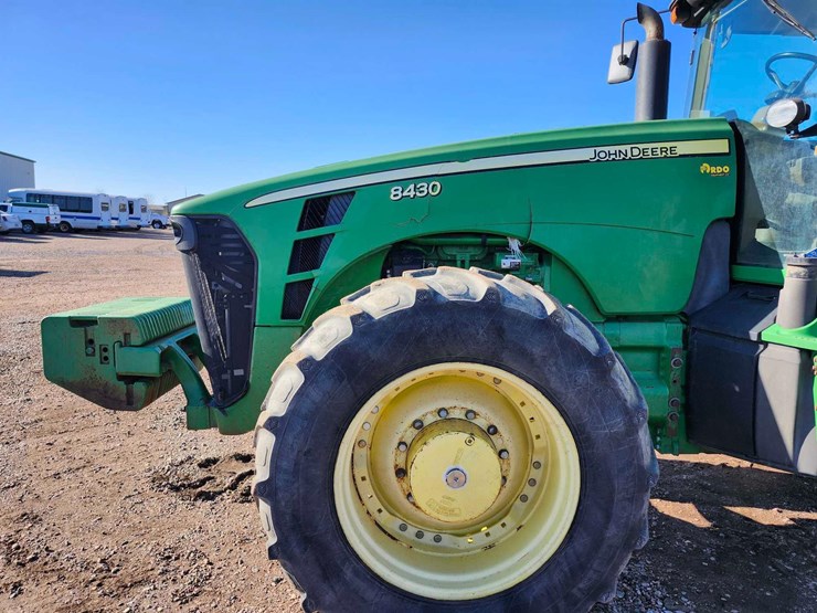 2007-john-deere-8430-image-12