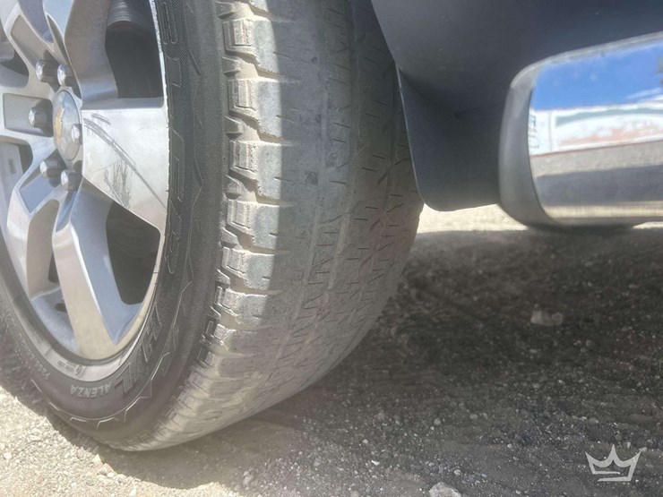 2013-chevrolet-traverse-image-40