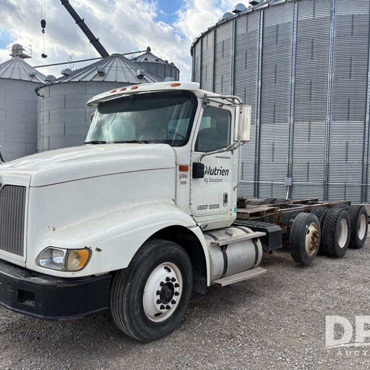 2006 IHC 9200i Truck (PZ14171, Unit 99451)