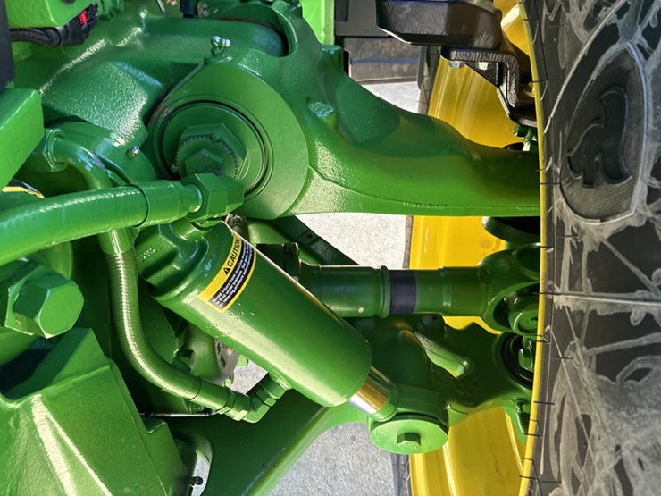2024-john-deere-8r-410-image-49