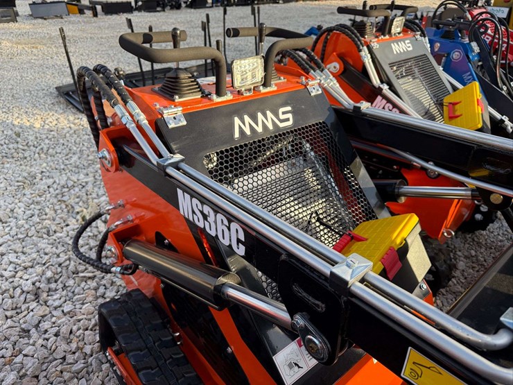 skid-steer-loader-image-2