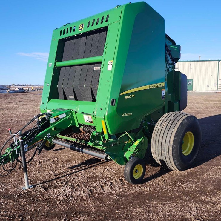 2023 JOHN DEERE 560M