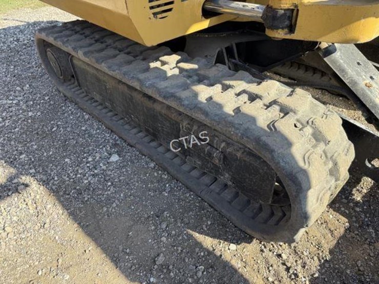 2011-caterpillar-302.5-image-6