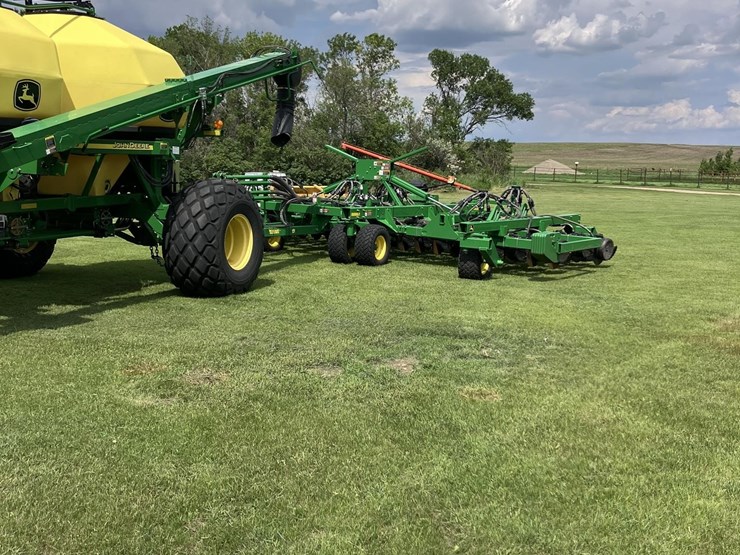 john-deere-1890-image-2