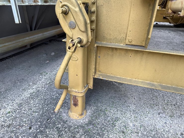 #1876-•-towable-reject-dumpster-image-9