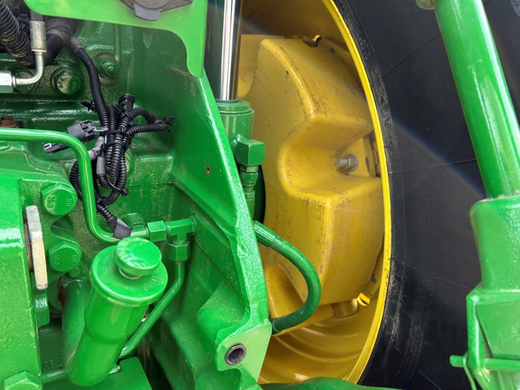 2014-john-deere-8270r-image-74