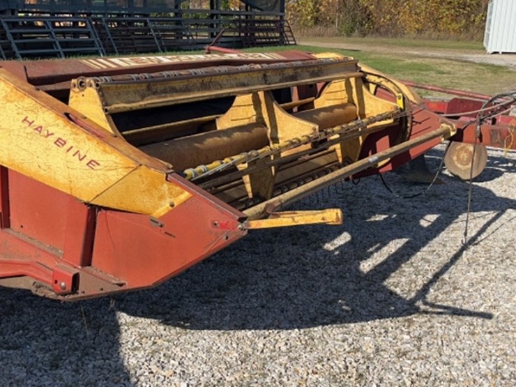 new-holland-492-image-2