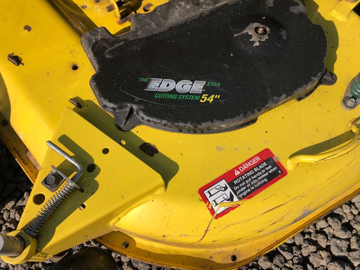 john-deere-x530-image-11