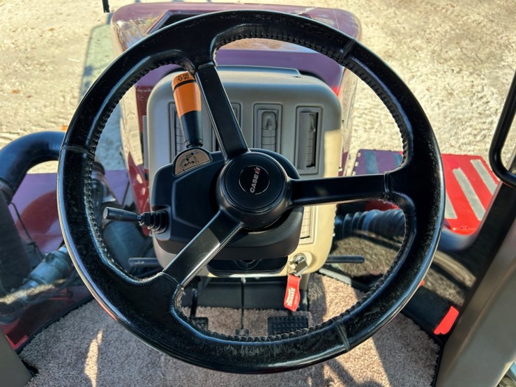 2013-case-ih-steiger-550-image-36