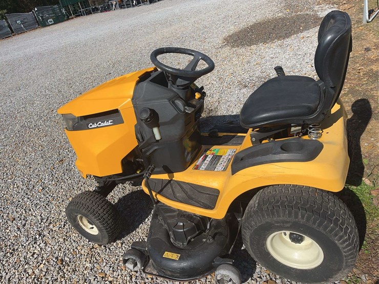 cub-cadet-xti-riding-lawn-mower,-50"-deck-image-5