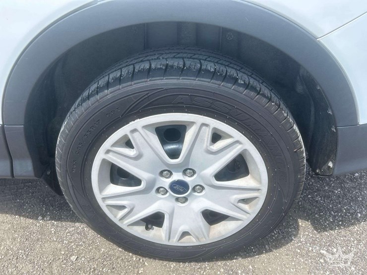 2015-ford-escape-image-26