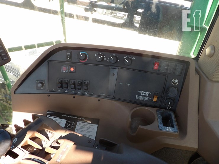 2006-john-deere-4720-image-25