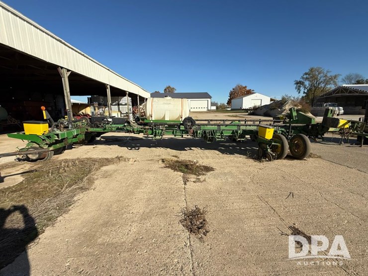 john-deere-1770-image-2