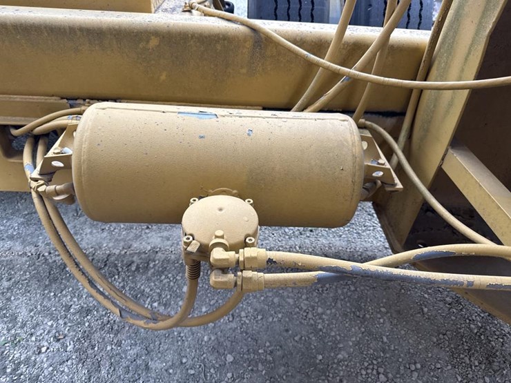 #1876-•-towable-reject-dumpster-image-18