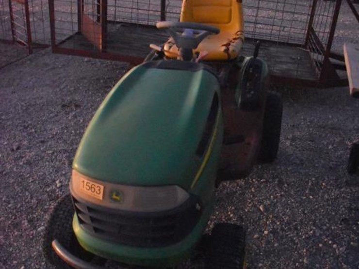 john-deere-la120-image-1