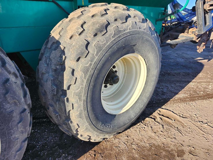 2013-gea-houle-7300-manure-tanker-image-15