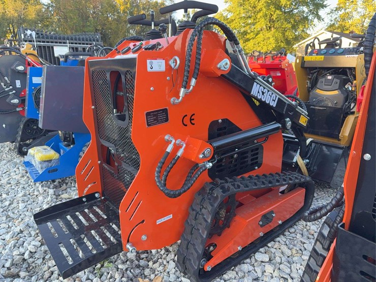 skid-steer-loader-image-2