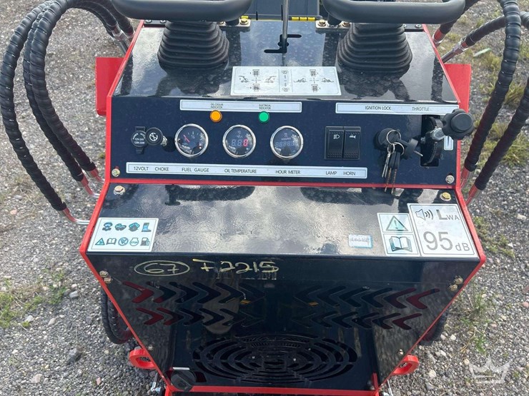 2025-ms380r-mini-stand-on-track-loader-skid-steer-image-11