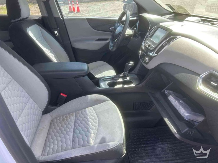 2017-ford-explorer-image-25