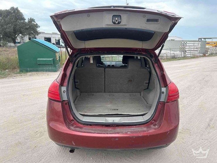 2013-nissan-rogue-image-28