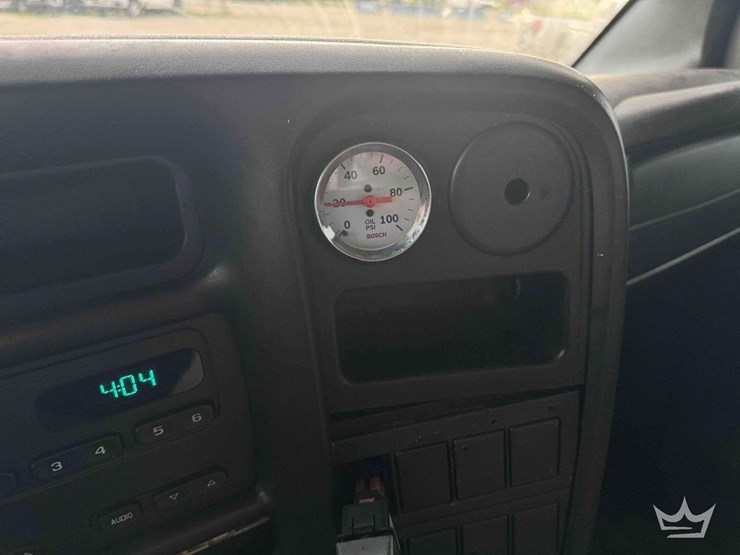 2005-chevrolet-c4500-altec-bucket-truck-image-14