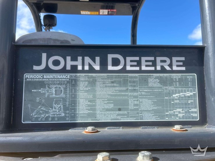 2018-deere-30g-image-11