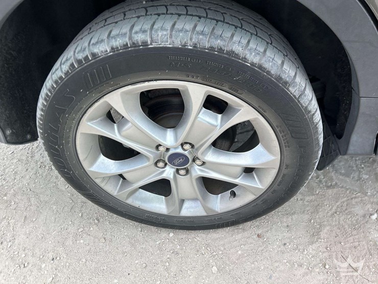 2015-ford-escape-image-27