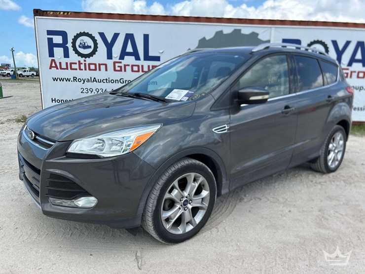2015-ford-escape-image-1