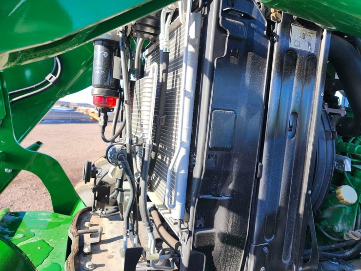 2023-john-deere-6155m-image-25