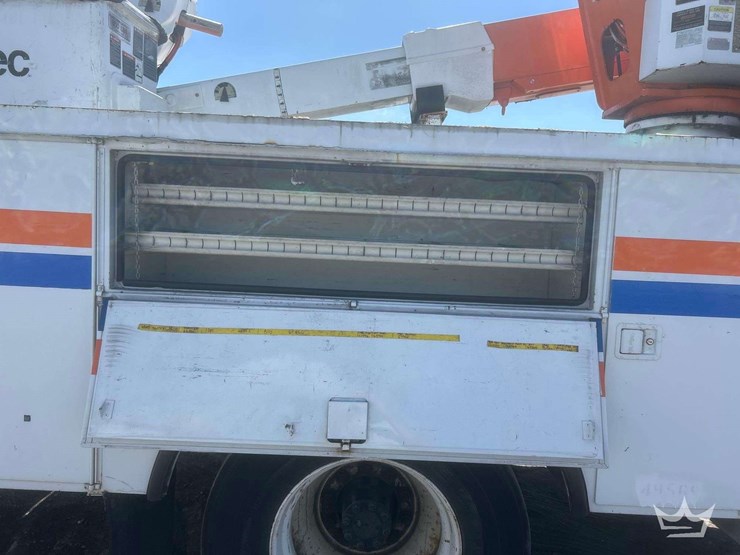 2006-international-durastar-4300-image-39