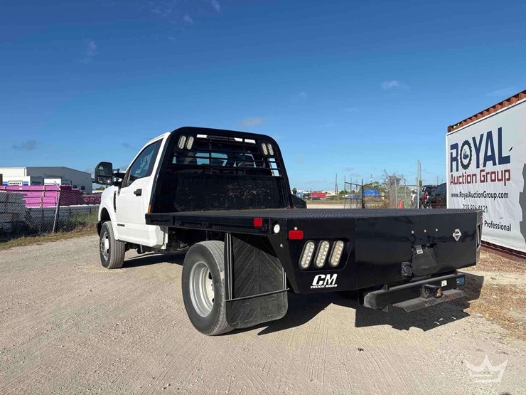 2019-ford-f350-image-4