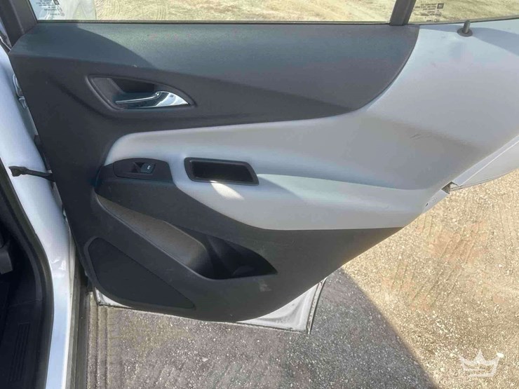 2017-ford-explorer-image-22