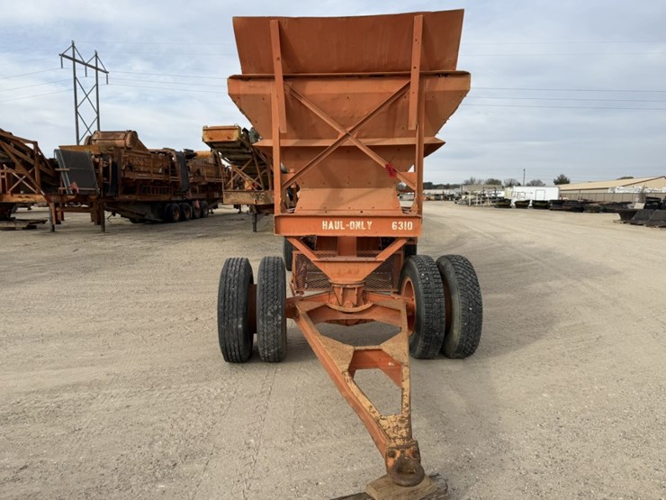 john-deere-8-image-8