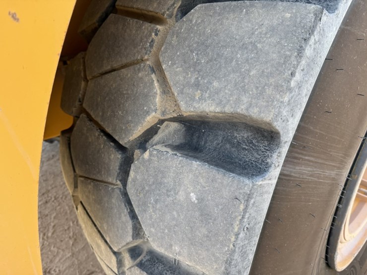 2020-volvo-a45g-image-115