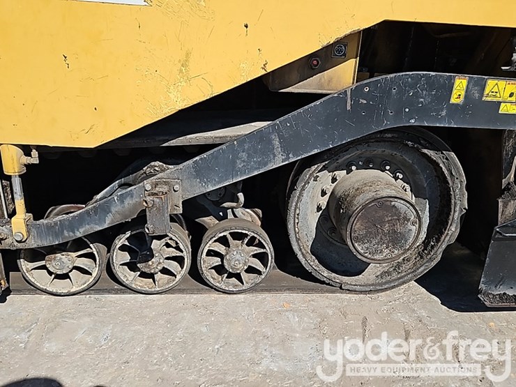 2012-caterpillar-ap-655d-image-18