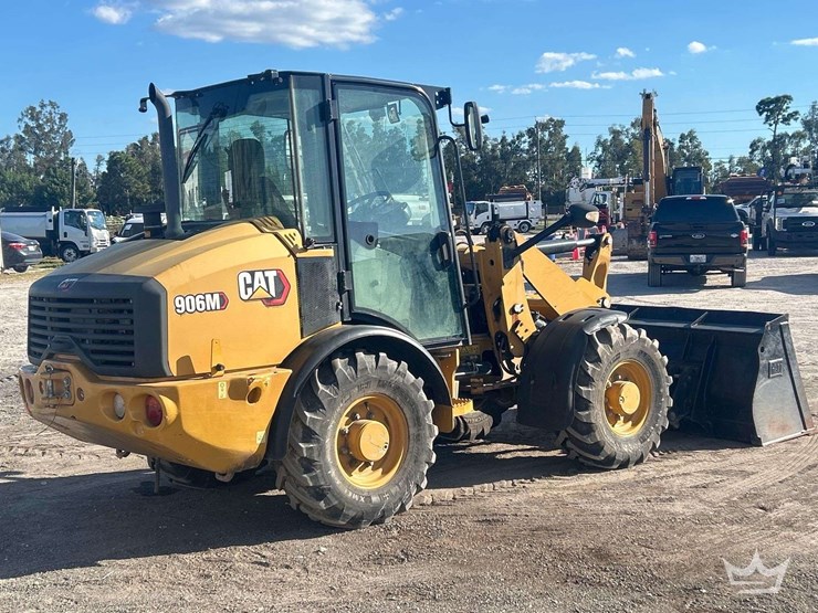 2022-caterpillar-906m-image-3