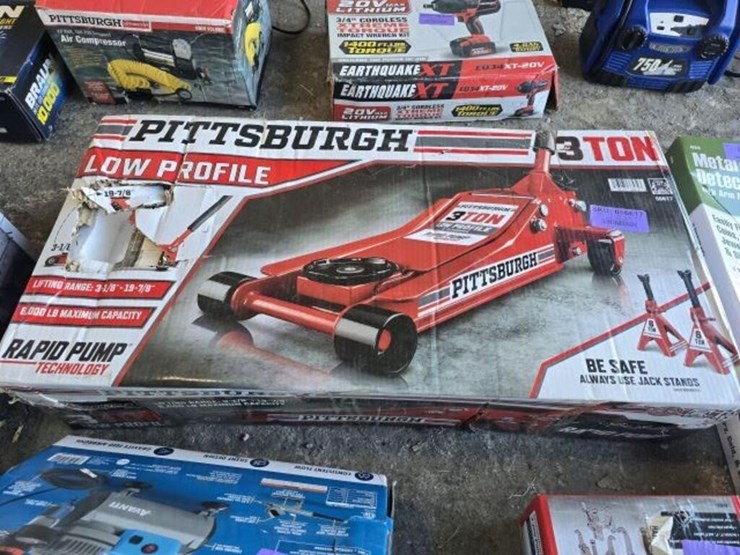 pittsburg-3-ton-low-profile-jack-image-1
