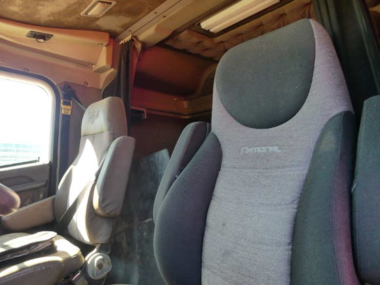 2003-international-9200i-image-11