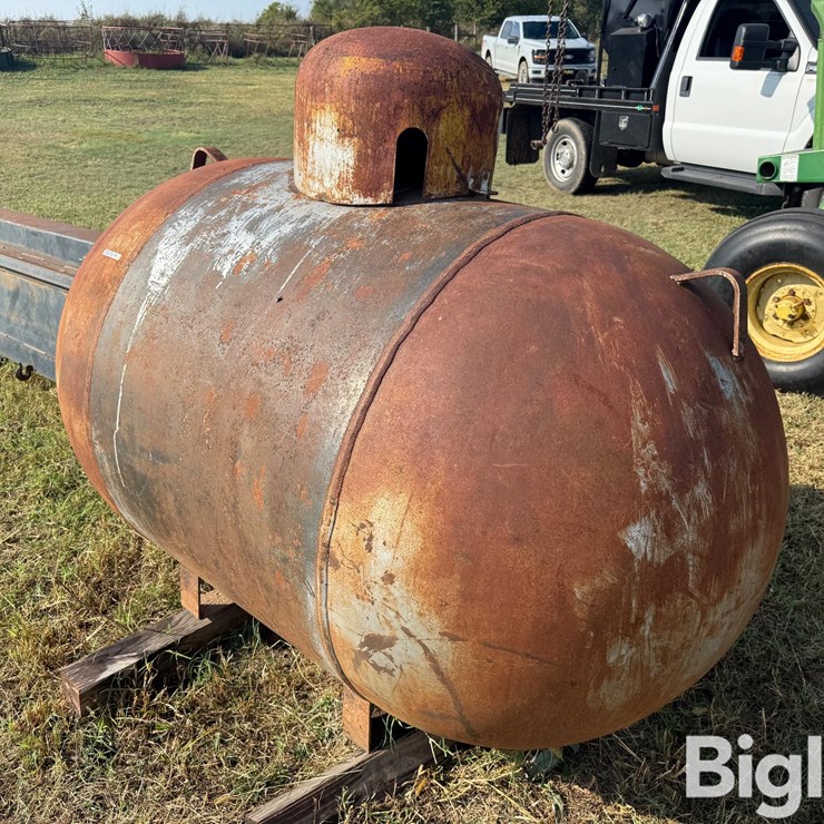 Bagwell-General 300-Gal Propane Tank