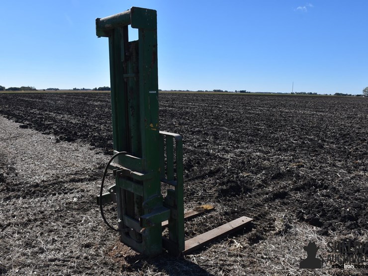 loader-fork-attachment-image-5