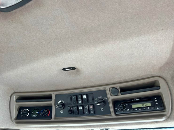 2013-case-ih-steiger-550-image-43