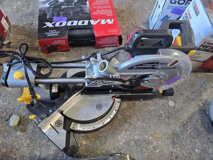 chicago-electric-10"-sliding-compound-miter-saw-image-1