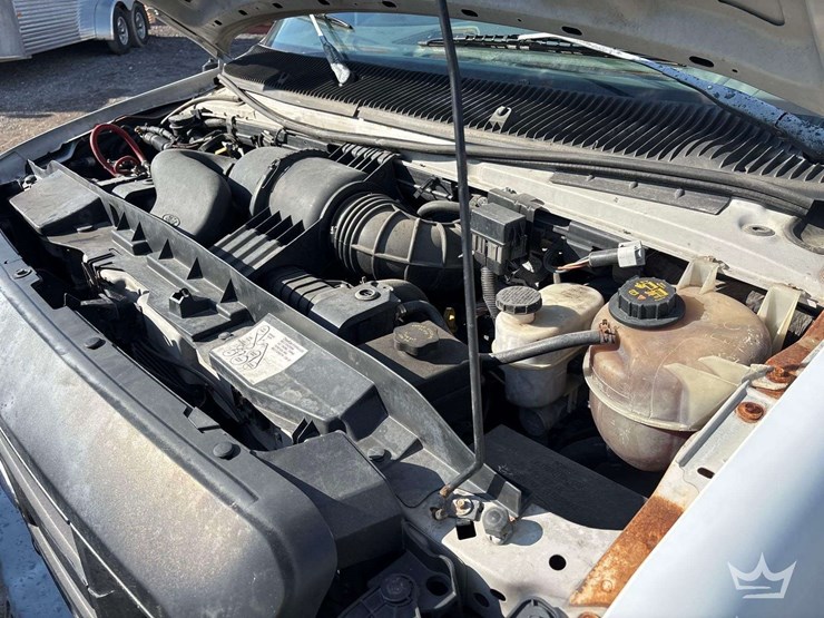 2008-ford-e350-image-8