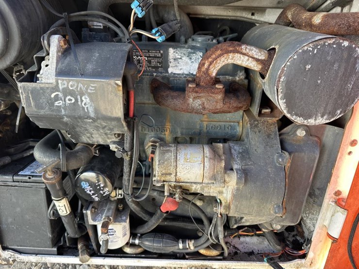 2015-bobcat-s70-image-41