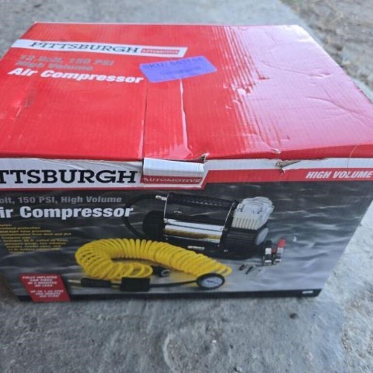 Pittsburg 12 Volt 150 PSI Air Compressor